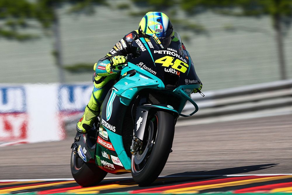 Rossi a MotoGP-s visszavonulása utáni terveiről beszélt: a versenyzéssel nem akar felhagyni