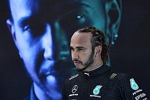 Hamilton wants new Mercedes F1 contract agreed by summer break