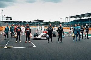 F1-update: Verstappen op hoede voor Mercedes, gestuntel met 2022-auto