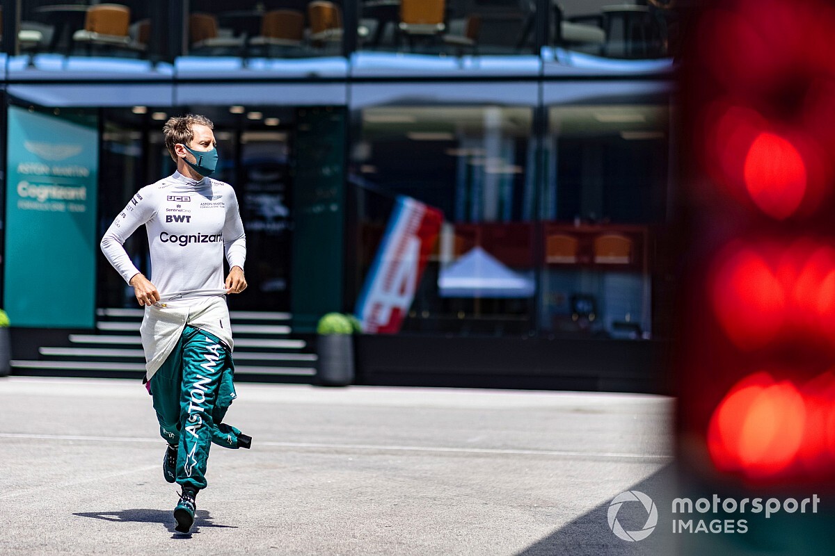 Vettel: "Ho fatto un clic in qualifica, voglio restare a punti"