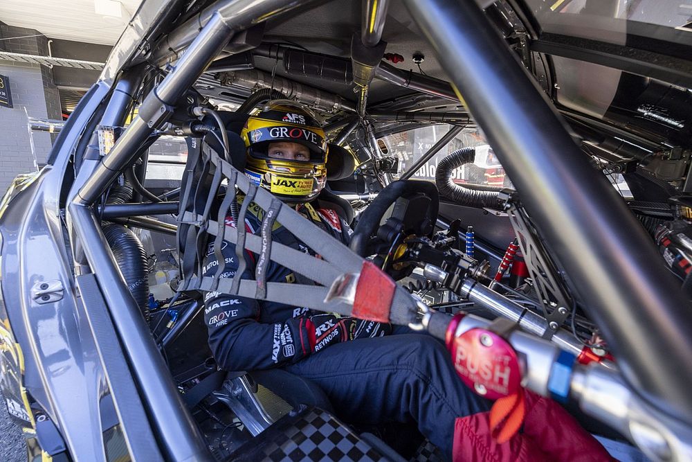 Belum Vaksin, Kelly Grove Racing Tunggu Status David Reynolds
