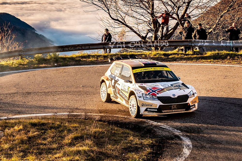 Mikkelsen zostaje w Skodzie