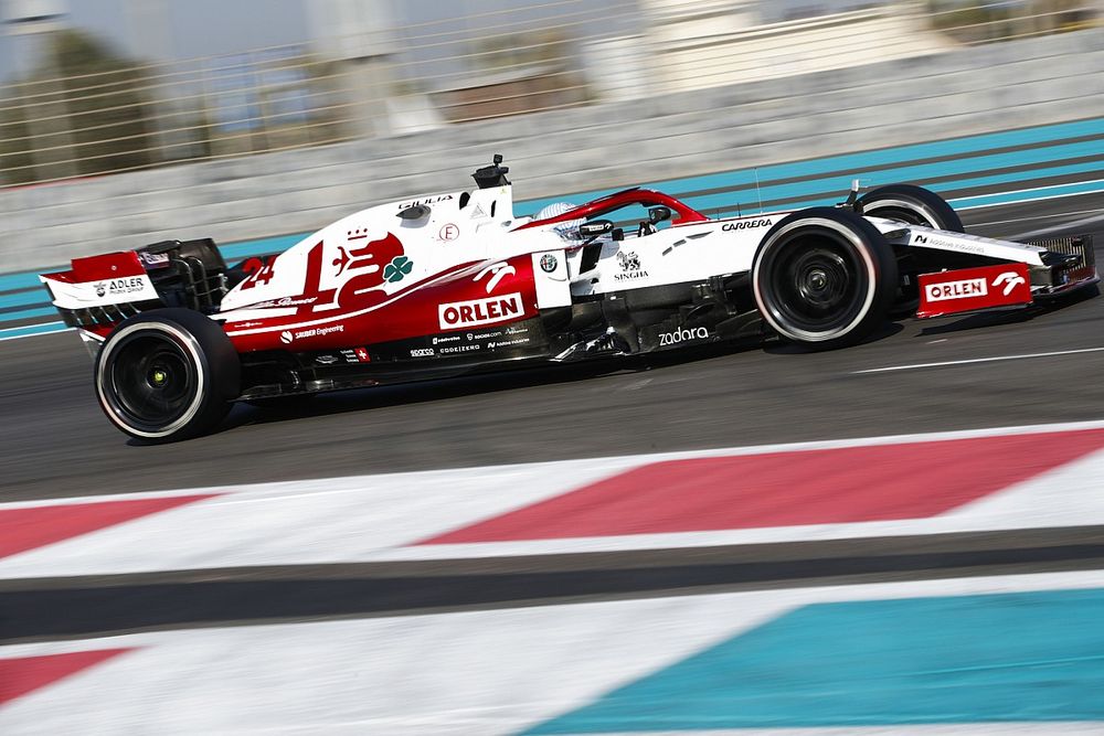 How F1 wheel rim covers work, why they were banned and why they’re back