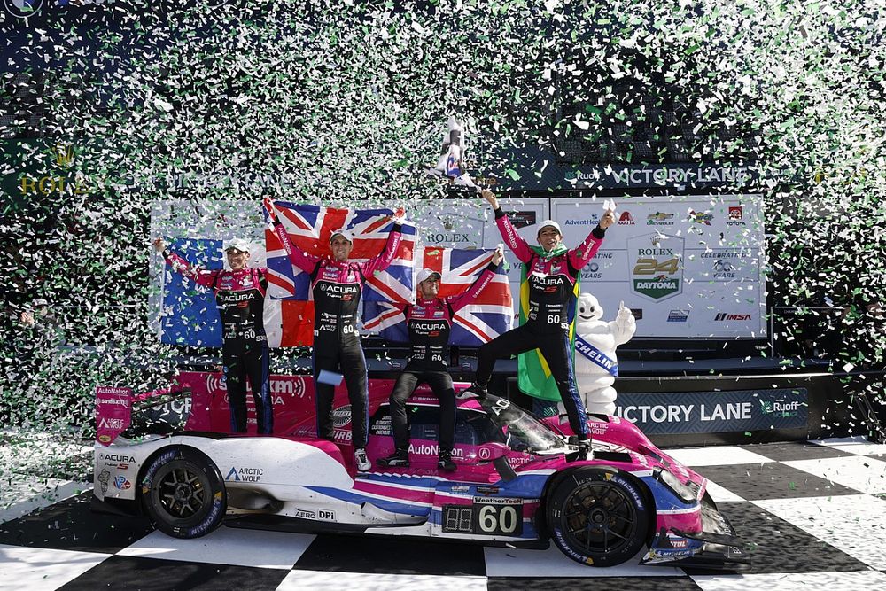 #60 Meyer Shank Racing W/Curb-Agajanian Acura DPi: Oliver Jarvis, Tom Blomqvist, Helio Castroneves, Simon Pagenaud