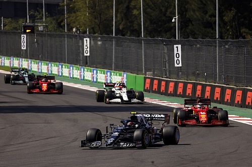 Az &eacute;lcsapatokr&oacute;l leszakad&oacute; Ferrarit meglepte az AlphaTauri