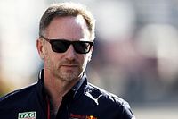 Horner avisa a Mercedes: "Si Max ve un hueco, va a ir a por él"