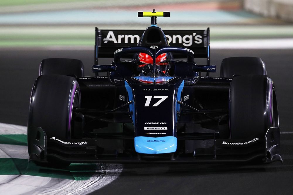F2, Jeddah: Armstrong rompe il ghiaccio in Gara 1, male Zhou
