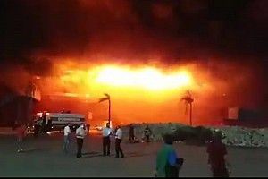 Un violent incendie touche le circuit du GP d'Argentine MotoGP