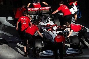 Raikkonen: "Bahreyn'de tüm fırsatları kullanmalıyız"
