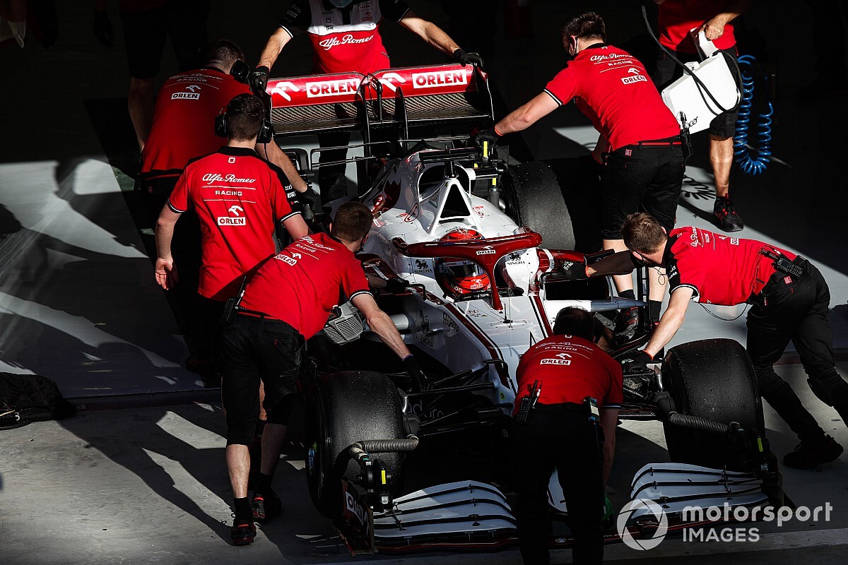 Raikkonen: "Bahreyn'de tüm fırsatları kullanmalıyız"