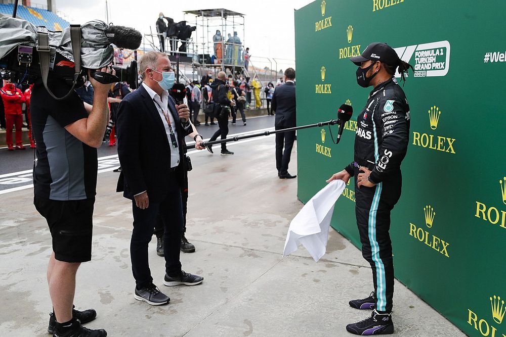 Brundle: Russell és Hamilton között lesznek súrlódások, ehhez kétség sem fér