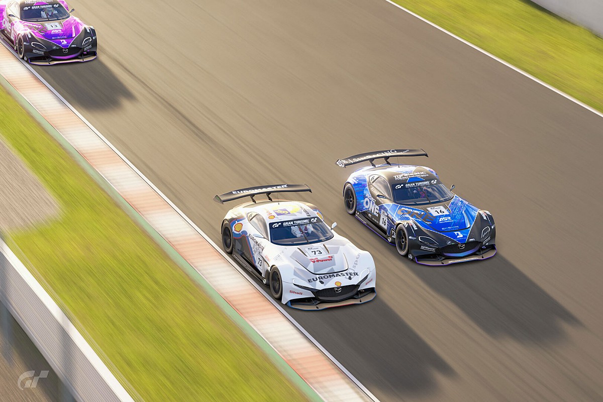 José Serrano, primer campeón de España de Gran Turismo