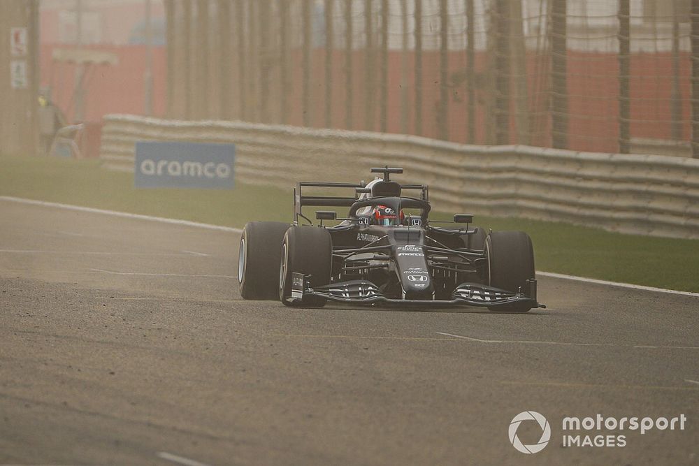 Tsunoda explains early DRS use at Bahrain F1 test