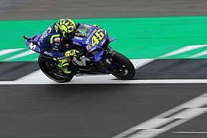 Rossi "very upset" at Yamaha qualifying pit box error