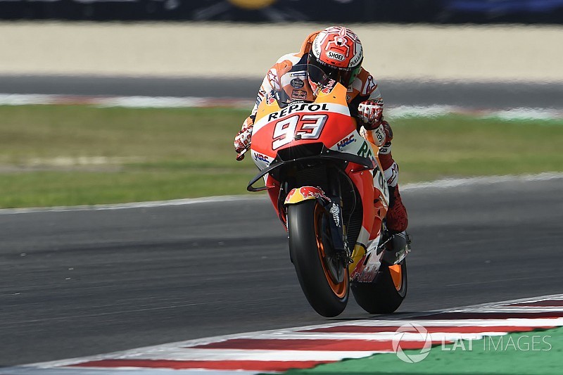 Misano, Warm-Up: Marquez tiene a bada le Ducati, più indietro le Yamaha