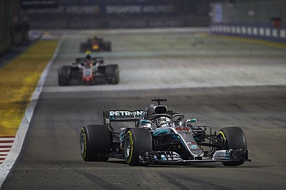 Lapped F1 drivers should have "global perspective" - Wolff