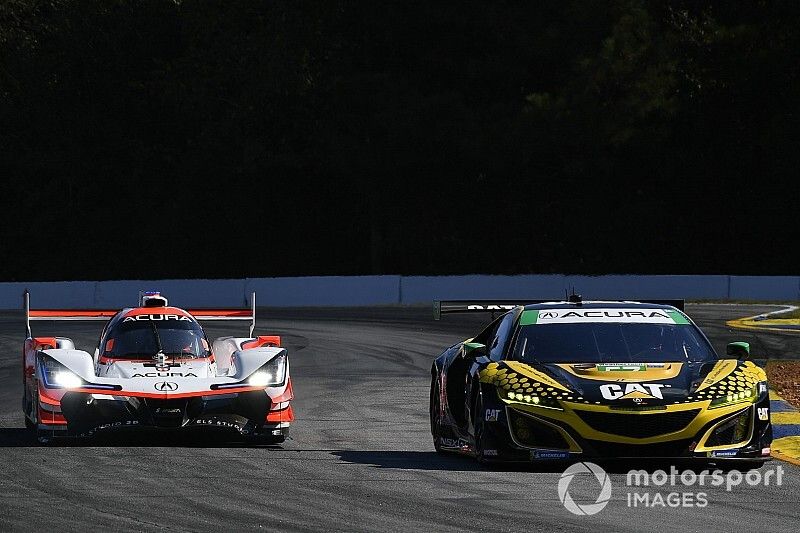 #57 Heinricher Racing w/Meyer Shank Racing Acura NSX GT3, GTD: Katherine Legge, Christina Nielsen, Bia Figueiredo #7 Acura Team Penske Acura DPi, DPi: Helio Castroneves, Ricky Taylor, Graham Rahal