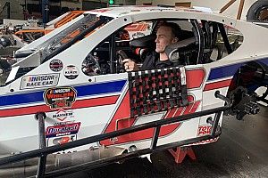 Kevin Harvick to test modified car at Martinsville Speedway