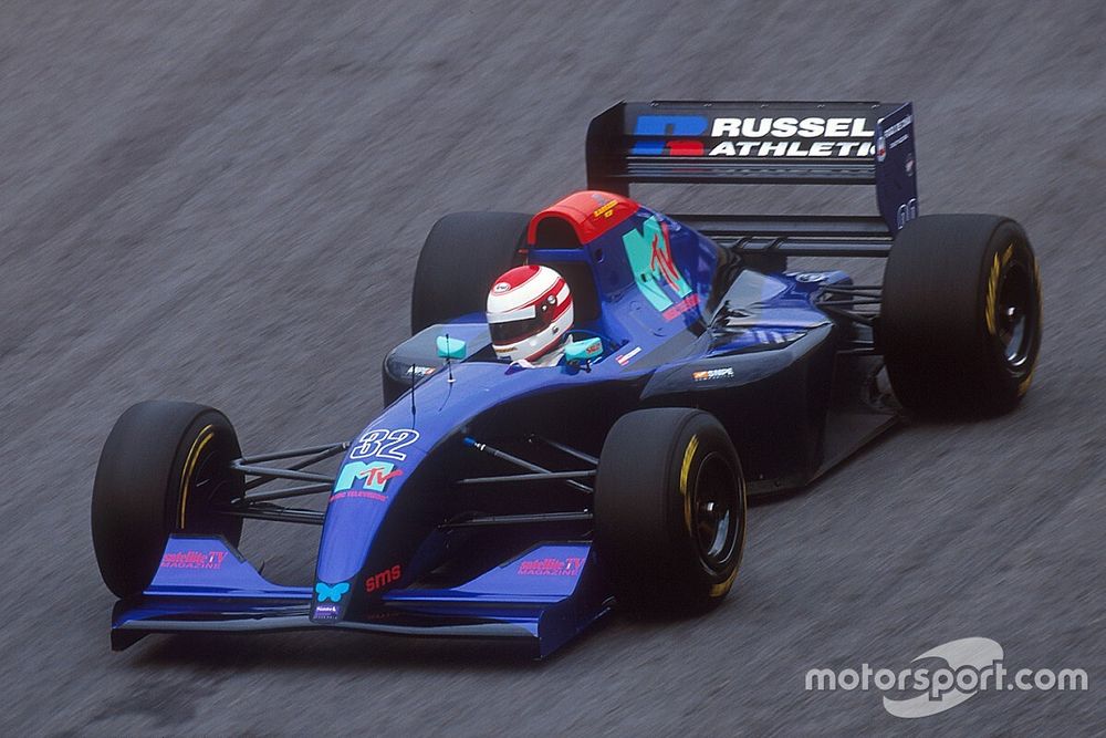 Eladó Verstappen korábbi autója