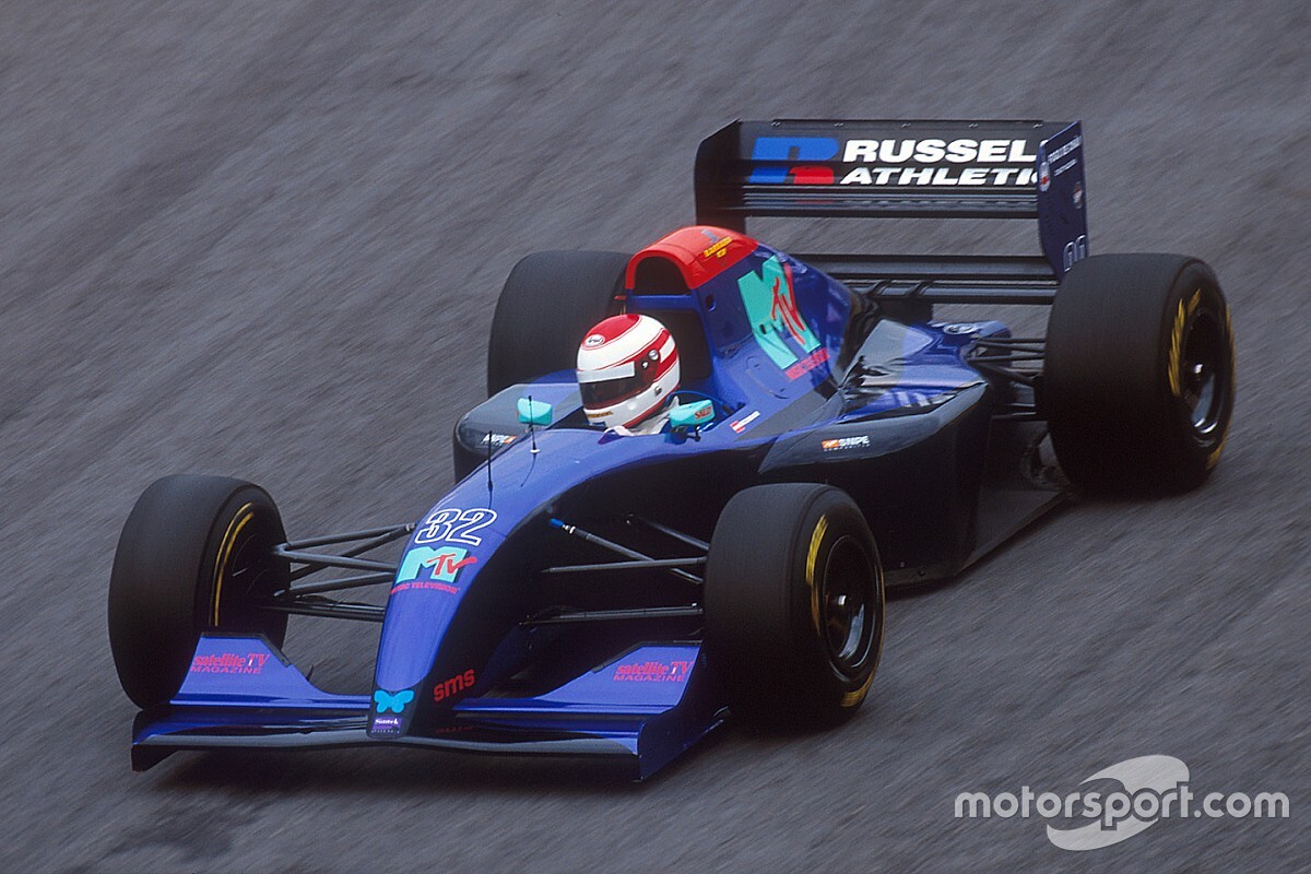 Eladó Verstappen korábbi autója