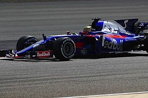 FOTO: Penampakan pertama Sean Gelael di mobil F1