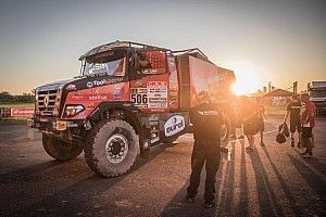 Dakar, Camion, 2 Tappa: Van der Brink stupisce con il Renault