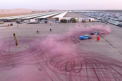 VIDÉO - Nouveau record du monde de drift pour deux Ford Mustang