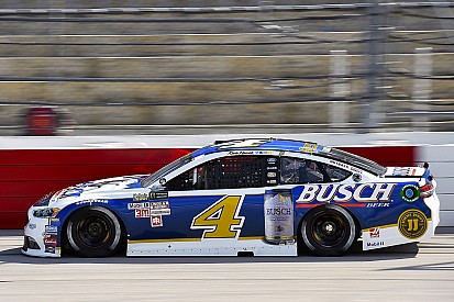 Kevin Harvick takes pole position for the Southern 500 at Darlington