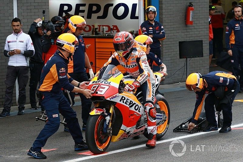 Маркес перестал рассчитывать на обновления Honda