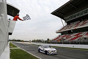 Keberhasilan BMW M4 GT4 di Barcelona