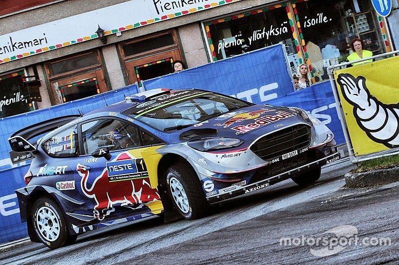 Ingrassia légèrement commotionné, rallye en suspens pour Ogier
