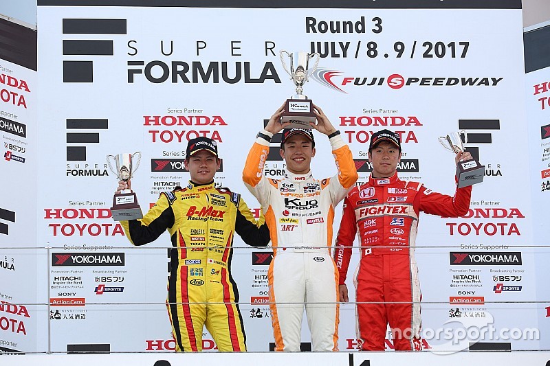【全日本F3】第13戦富士:坪井、前日の雪辱晴らす快勝。今季3勝目