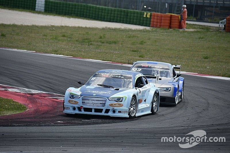 Prima volta di Giacomo Riva che vince gara 4 a Misano