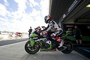WSBK Thailand: Rea wint met overmacht, Van der Mark wederom op dreef
