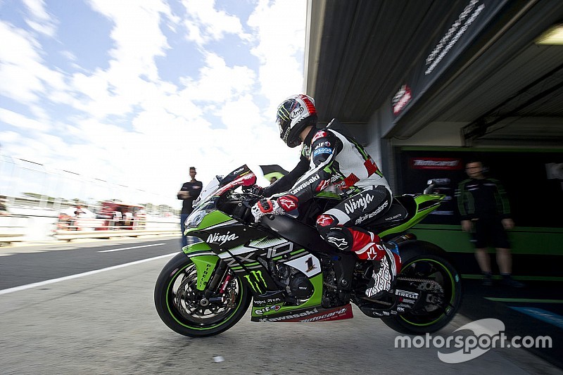 WSBK Thailand: Rea wint met overmacht, Van der Mark wederom op dreef