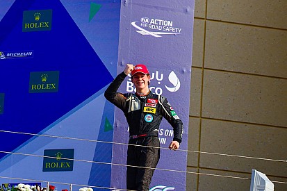 Dubai MRF Challenge: Newey overtakes Mawson to win Race 1