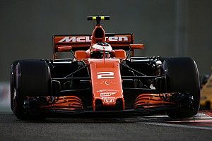Tech gallery: How the McLaren MCL32 evolved throughout 2017