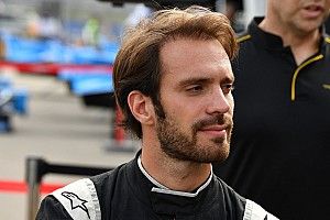 Mesmo batendo, Vergne é pole em Hong Kong; Di Grassi é 6º