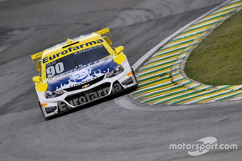 Maurício supera Serra no primeiro treino da Stock Car em Goiânia