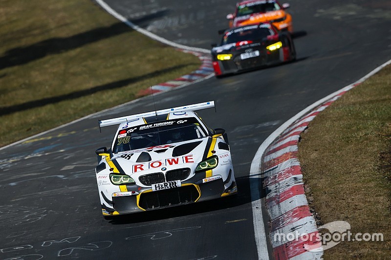 Catsburg kan voor overwinning gaan in “knotsgekke” 24 uur Nürburgring