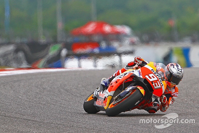 Marc Márquez y Honda busca soluciones para ciertos circuitos