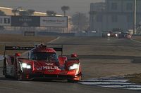 Cadillac y Nissan pelean por la victoria en Sebring a tres horas del final