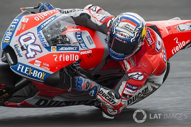 Дождь помешал гонщикам Ducati автоматически попасть в Q2