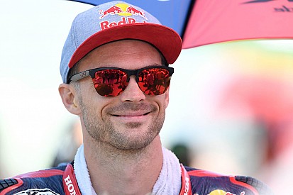 Camier pulls out of Suzuka 8h with neck injury