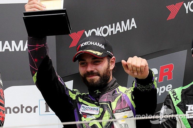 Stefano Comini lancia la TCR Europe Academy: "Facciamo crescere i piloti del futuro"