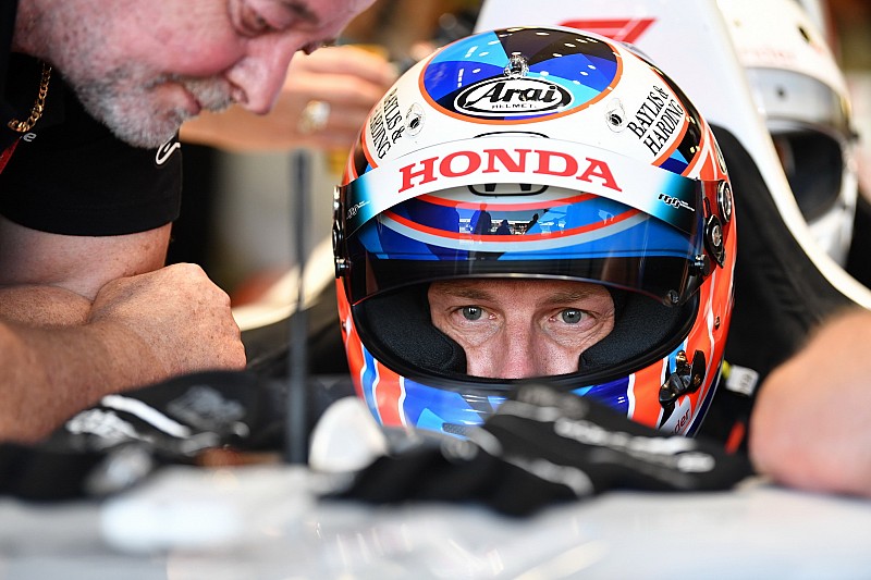 Button: Ricciardo'nun şampiyon olabilmesi için en iyi seçeneği Red Bull