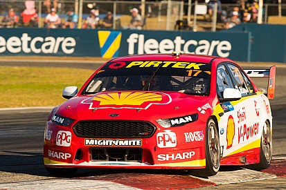 Perth Supercars: McLaughlin wins from 19th on the grid