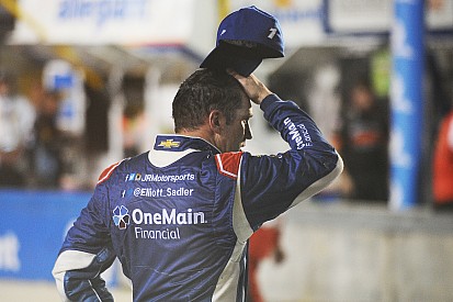 VIDEO: Elliot Sadler confronta a Preece "me costó un campeonato"