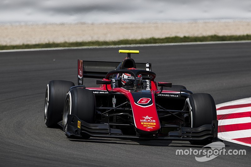 Russell incontenibile a Barcellona, è suo il successo nella Feature Race!