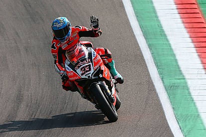 Melandri: "La Ducati ha fatto passi avanti, ma la Kawasaki di più!"